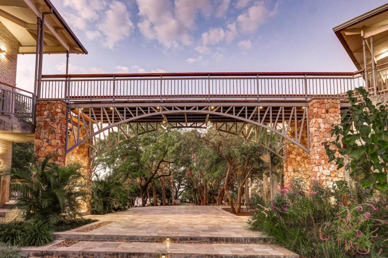 Palm River Hotel Водопад Виктория Экстерьер фото