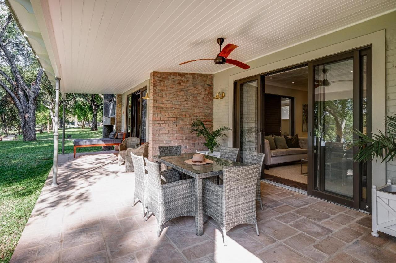 Palm River Hotel Водопад Виктория Экстерьер фото